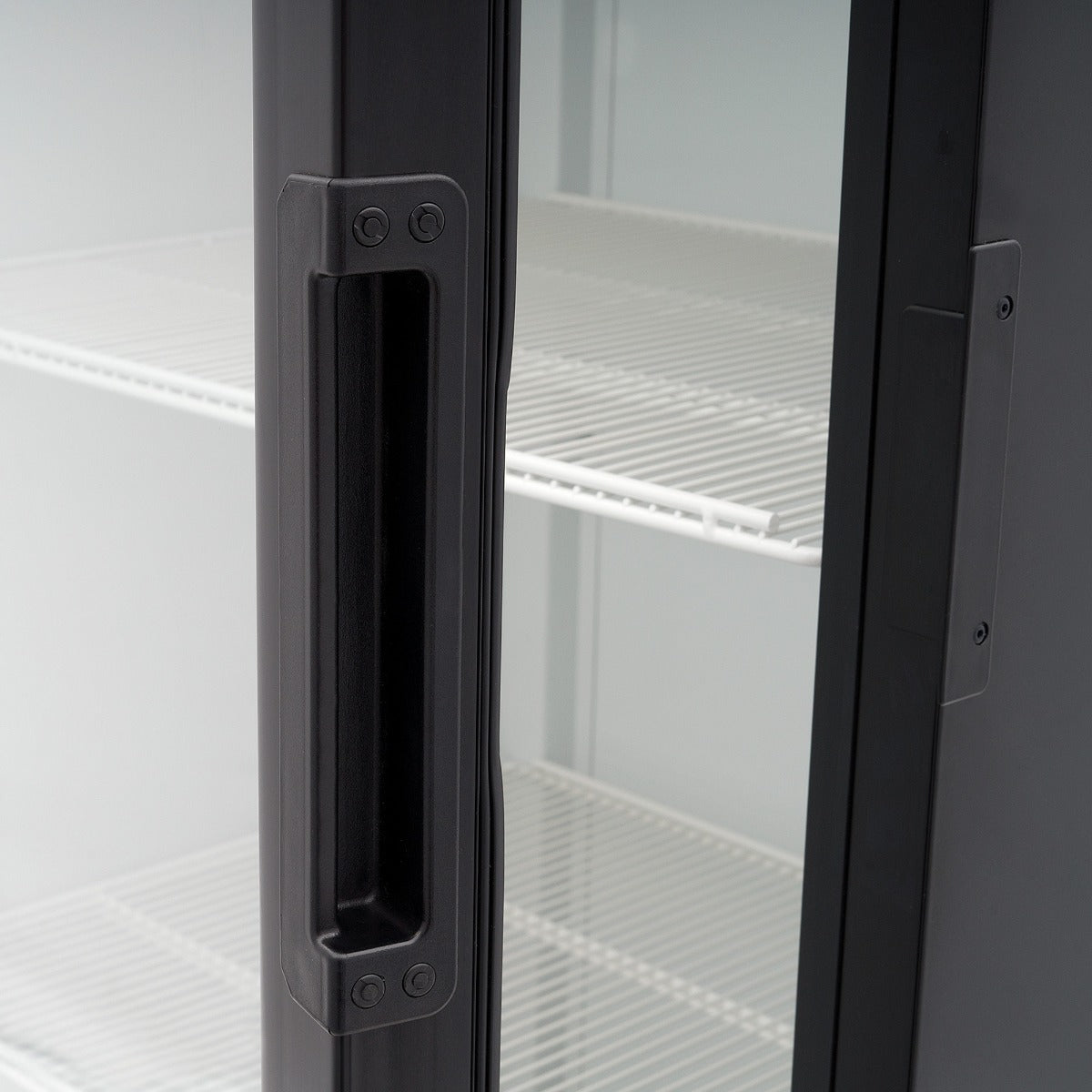 REFRIGERADOR VERTICAL EXHIBIDOR 19 PIES BLANCO | TVC19