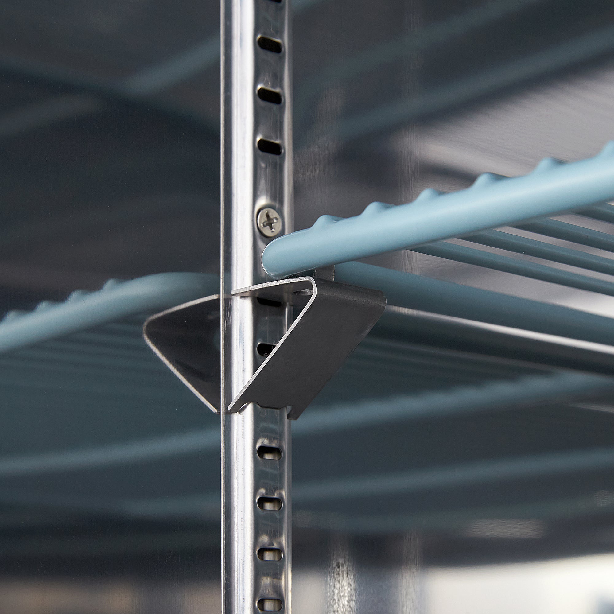 REFRIGERADOR VERTICAL PUERTA SÓLIDA REACH-IN 23 PIES | RVSA-23UI